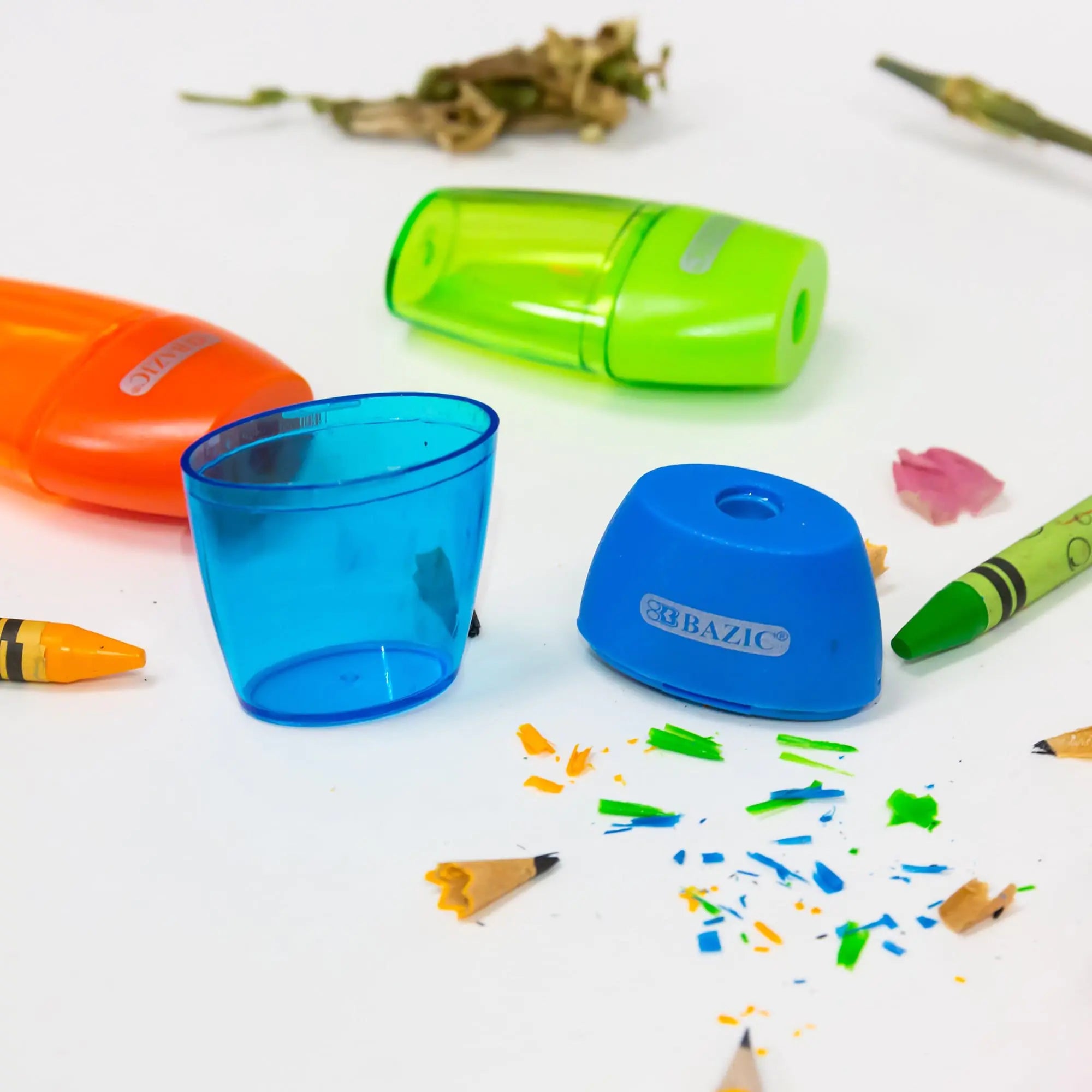 Single Hole Sharpener w/ Receptacle (3/pack)